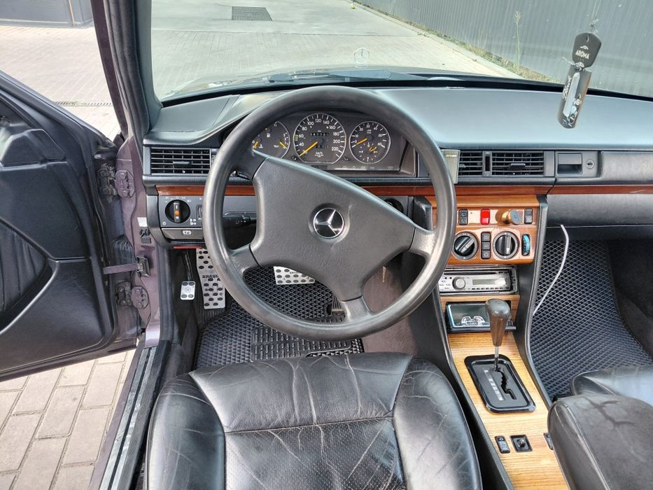 Mercedes-Benz E-Class 1992 VIN WDB1241931F197491 фото оголошення 8 з 14