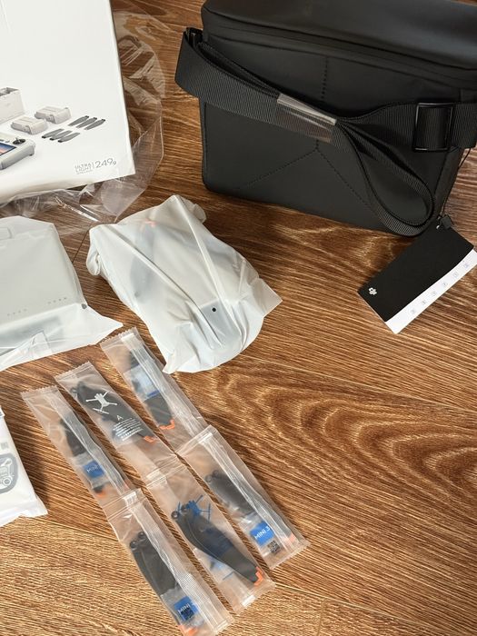 DJI Mini 3 дрон новий в топовій комплетації