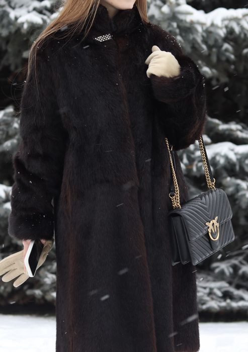 Норкова шуба Saga mink