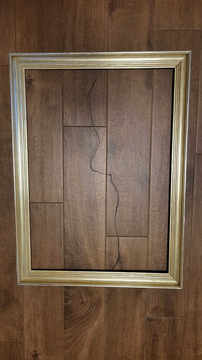 Ramka drewniana na podobrazie 50x70