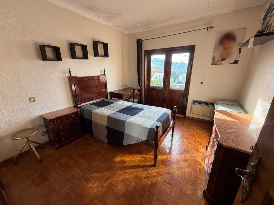 Moradia independente à venda em Crespos