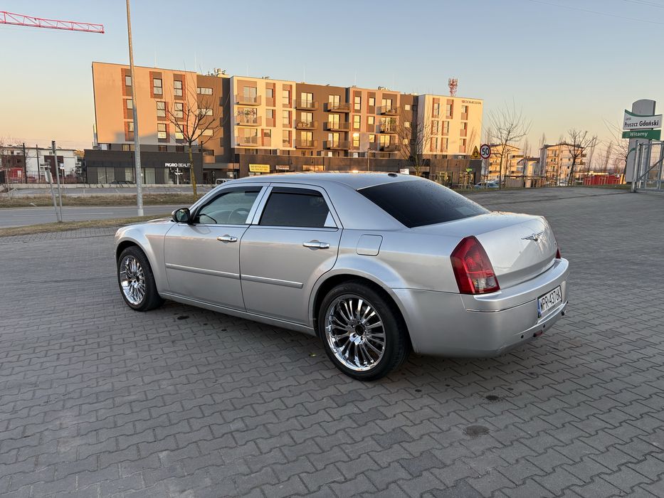 Chrysler 300C 3.5 V6 B+G