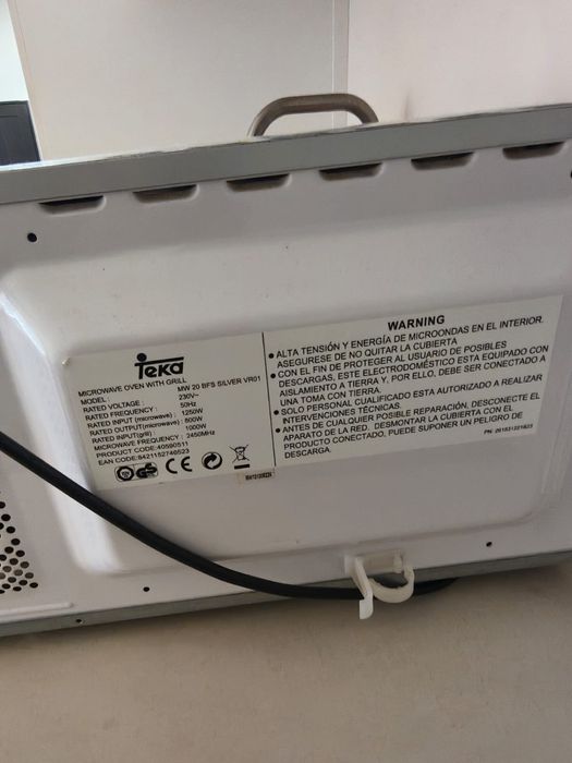 Microondas marca Teka