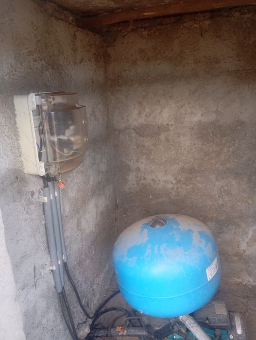 Bonba de água.   Em bom estado
