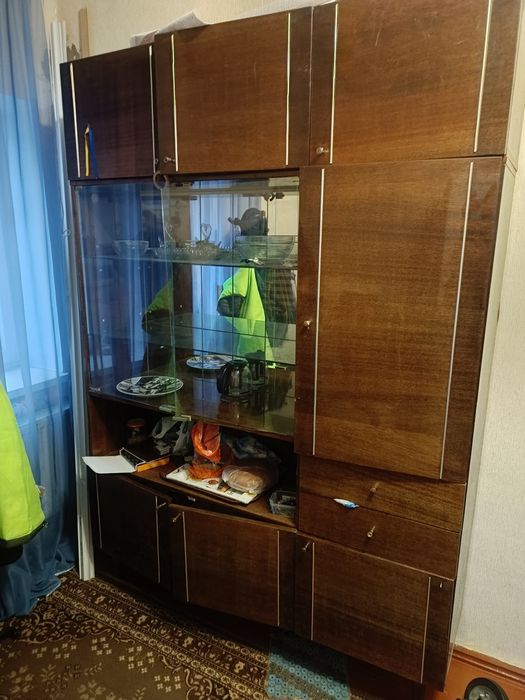 Сервант 215-150-40 см