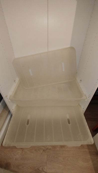 Roupeiro branco IKEA Pax com gavetas