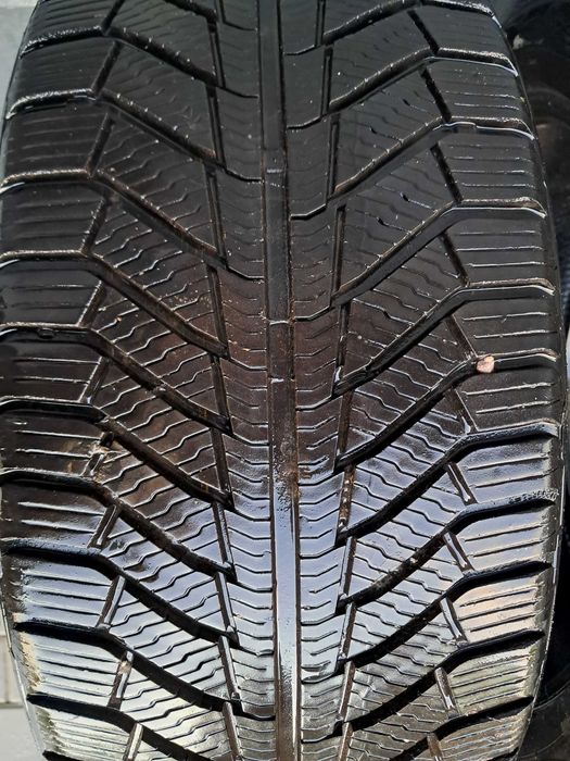 Opony point S 235/45 r18 M+S