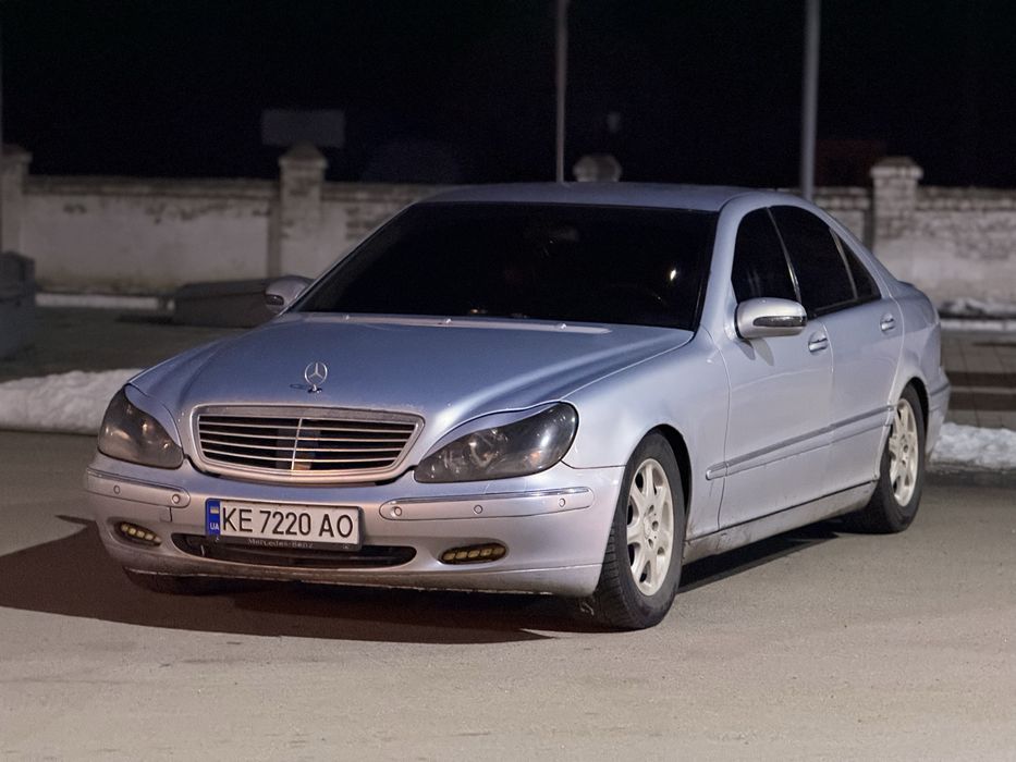 Продам Mercedes S 220