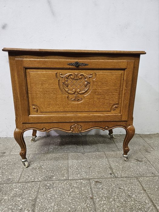 Ludwikowska komoda barek na kółeczkach /