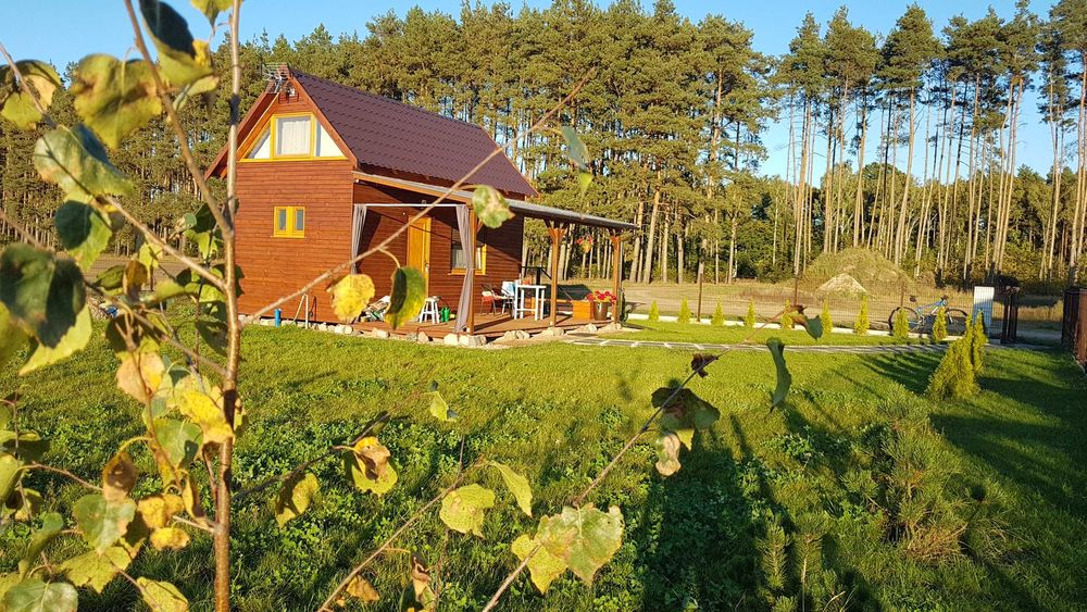 Domek letniskowy nad jeziorem Kuźnickim w Borui