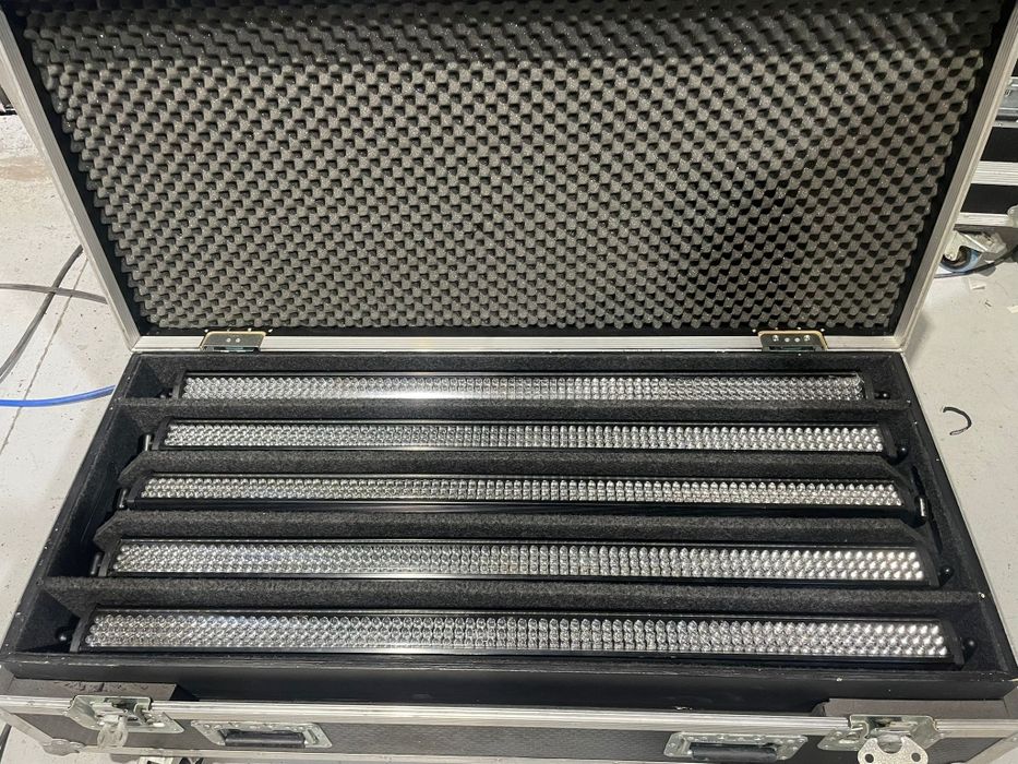 Barras de leds com caixa