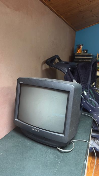 Televisão Sony Preta