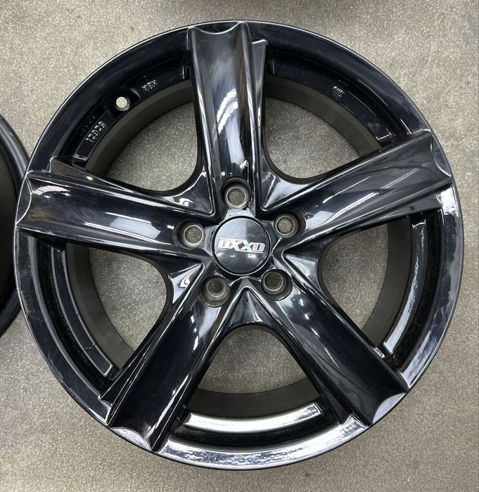 Диски R17 5 112 et40 J7 Audi VW a4 a6 q3 q5 passat golf skoda a7 b7 b8