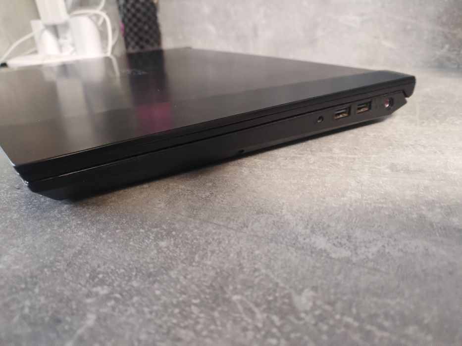 Acer nitro 5 an515-42