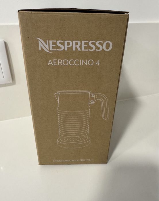 Nespresso Aeroccino 4 ( novo )
