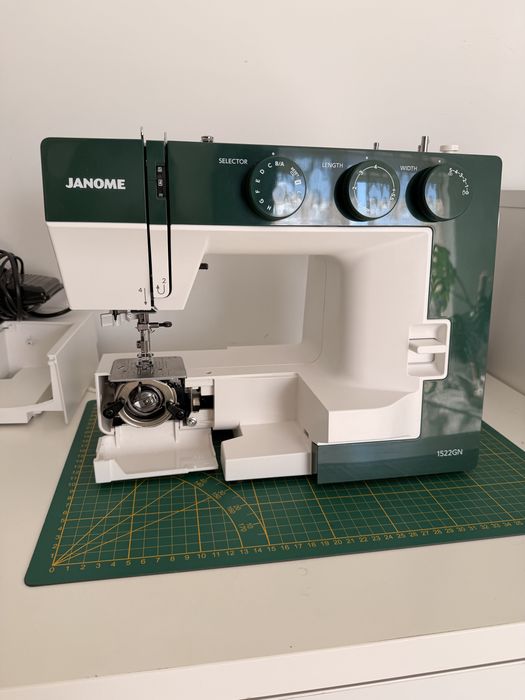 Maszyna do szycia Janome 1522 GN