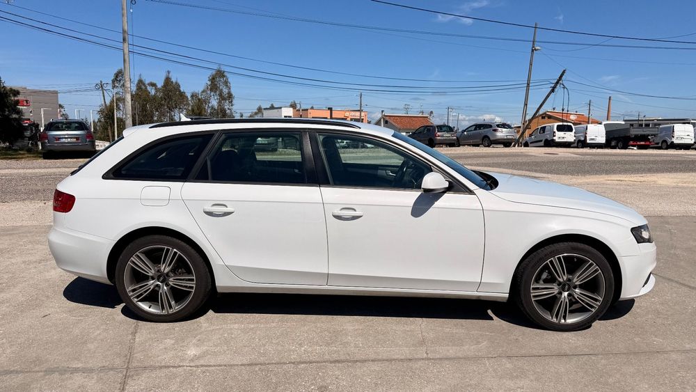 Audi A4 Avant 2.0 TDI DPF S line Sport Pack