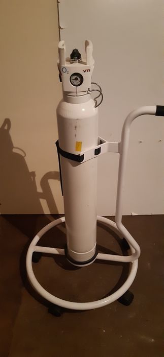 Медичний кисневий балон   .