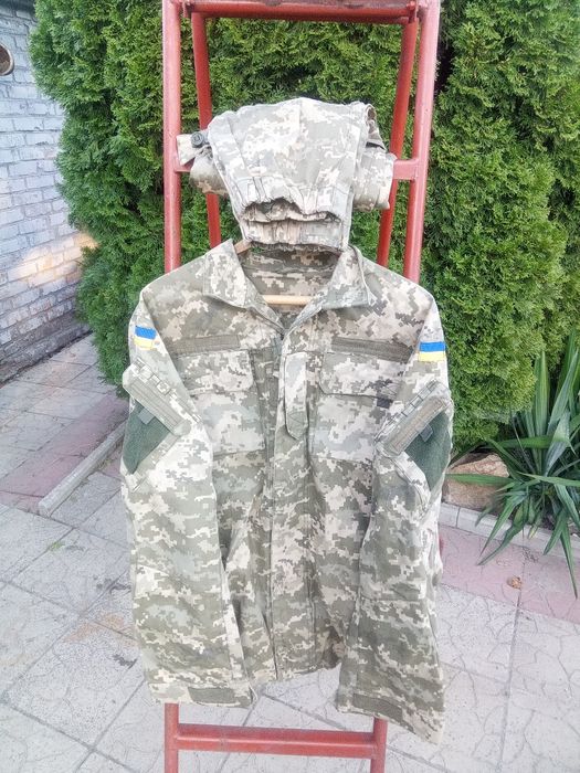Форма піксельна.
