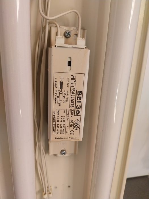 Luminária/ Candeeiro de Tecto / Plafonnier Rectangular