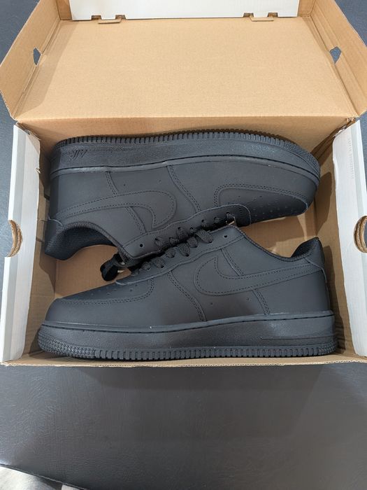 Nike Air Force 1 r.42.5 wkładka 27 cm czarne unisex Szybka wysyłka