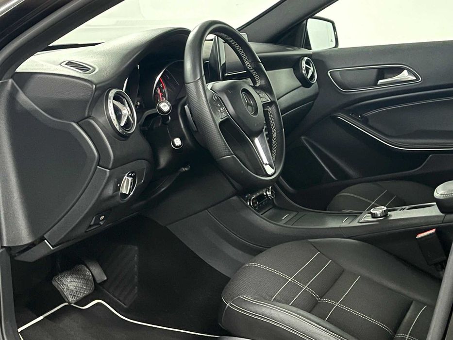 Mercedes-Benz GLA 180 (CDI) d 7G-DCT StreetStyle