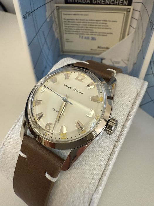 Nivada Grenchen Antarctic 35mm Eggshell Beige Luminova