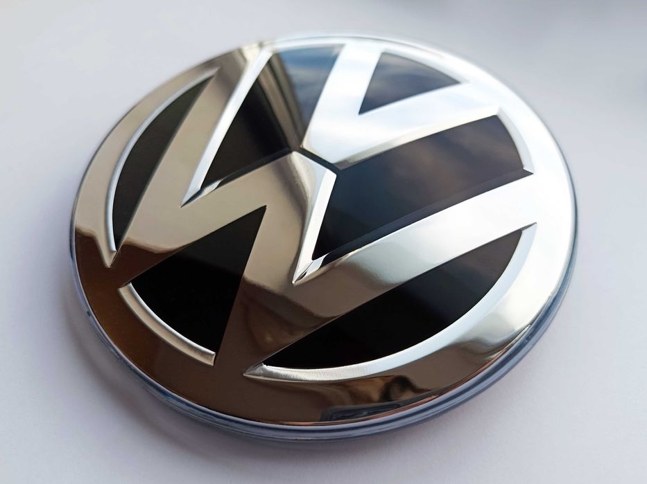 Емблема VW під радар Passat B8/B9 USA, B8 EUR, Golf 7/7.5, Jetta 6/7