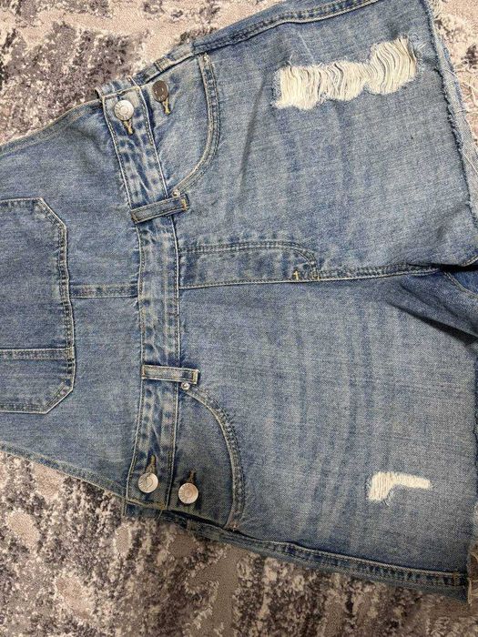 Джинсовий комбінезон у чудовому стані