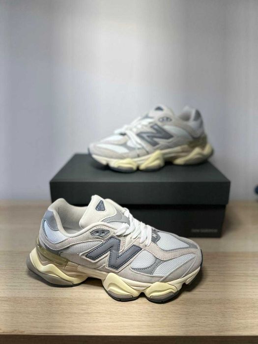 New Balance 9060 Sea Salt White Rozmiar 42