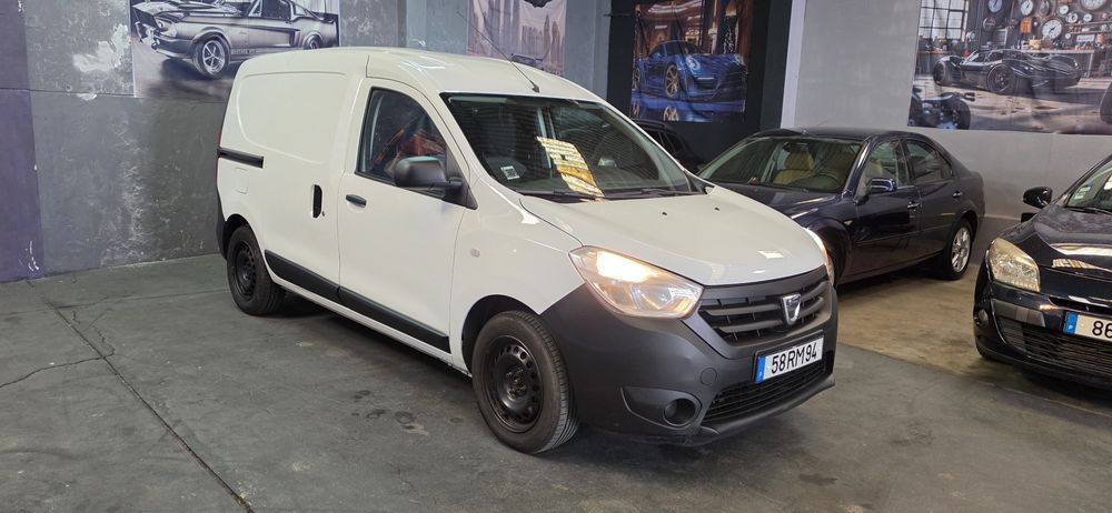 Dacia Dokker 1.5 DCI + GPS + Ar Condicionado + 90 Cavalos