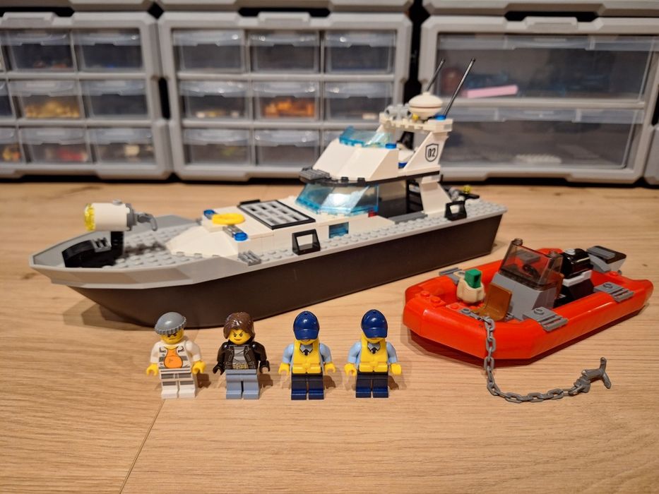 Lego City - 60129 - Police Patrol Boat