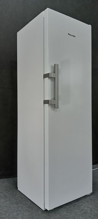 Морозильна камера Miele