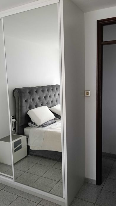 Roupeiro de Qualidade – Espaço e Estilo no Seu Quarto