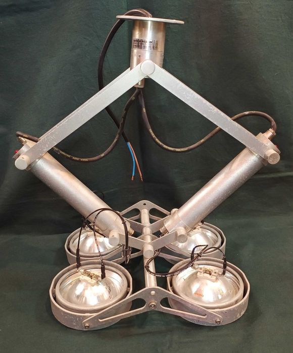 Candeeito Tecto Vintage Modular Lighting Instruments
