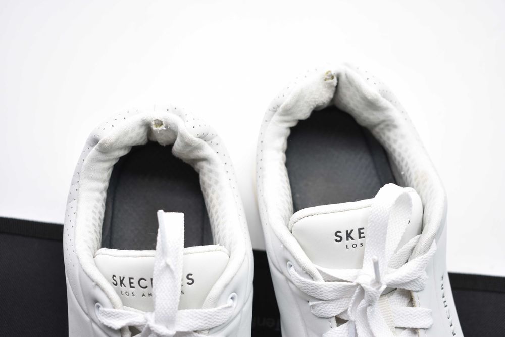 Skechers Sneakersy Stand On Air ( 44 )