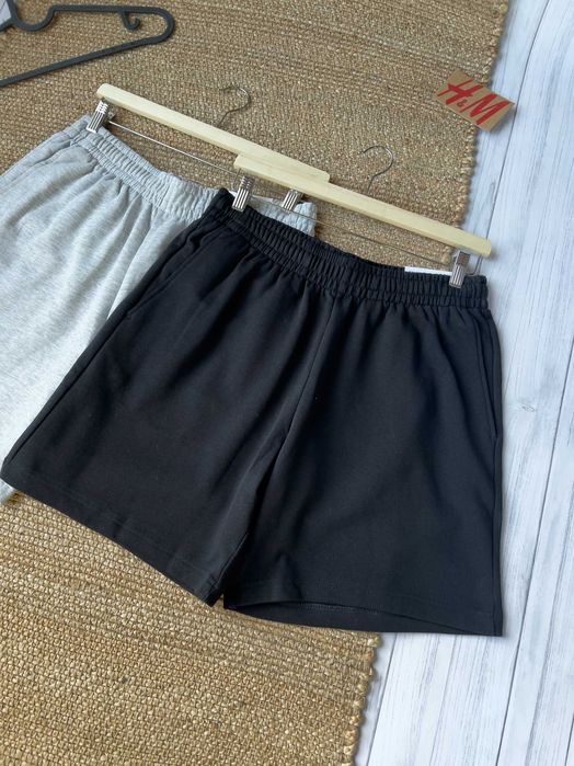 Шорти у чорному та сірому кольорі трьохнитка Regular Fit H&M - Знижка