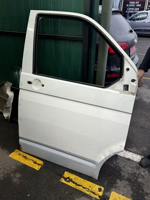 Двері праві передні VW T5 Transporter