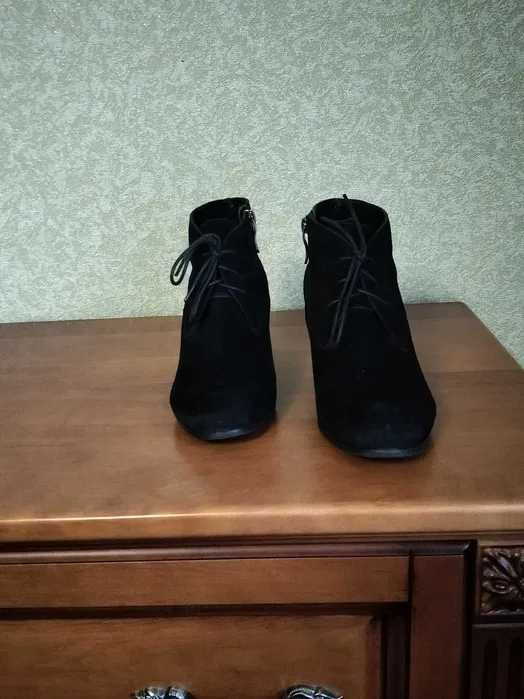 Черевики Respect