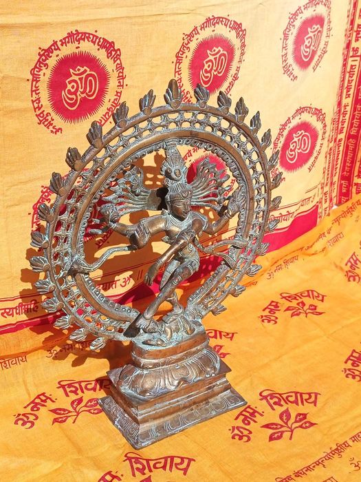 Shiva Nataraja – Estátua para Yoga e Meditação