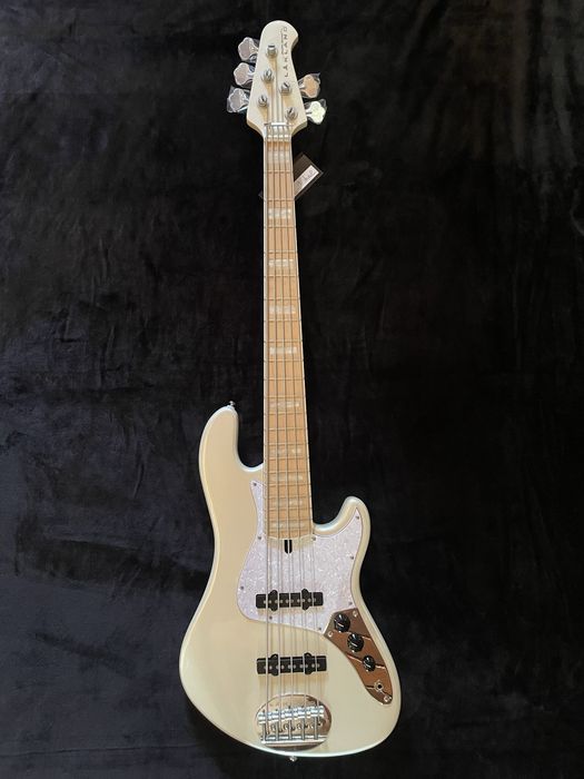 Baixo Lakland Sig Darryl Jones 5