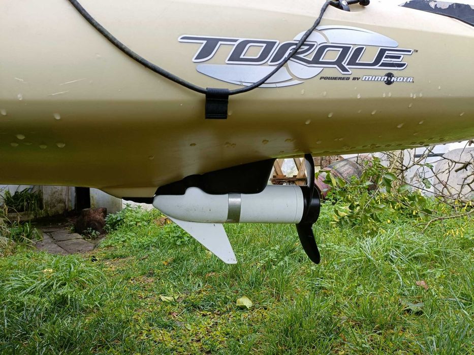 Caiaque de pesca. Modelo Torque