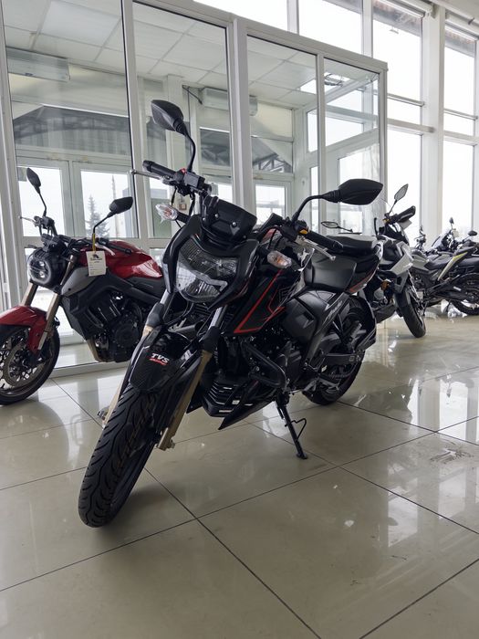 Мотоцикл TVS APACHE RTR 200 4V