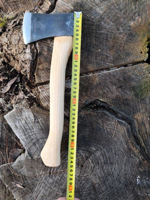 Siekierka do plecaka 600 gram.