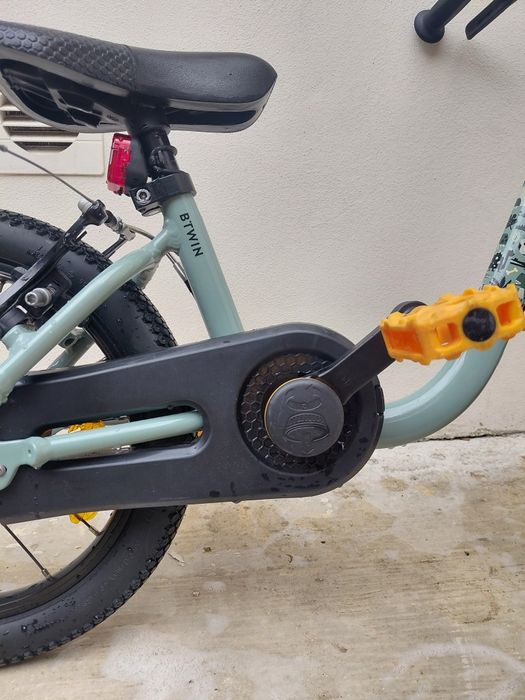 Bicicleta criança roda 14'. Quadro em Alumínio
