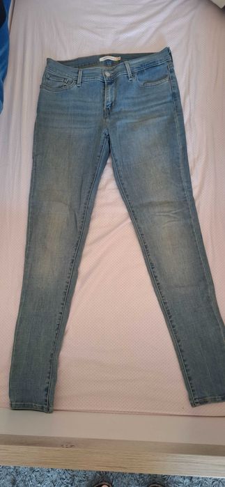 Jeansy damskie Levis