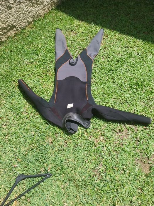 Fato de surf masculino