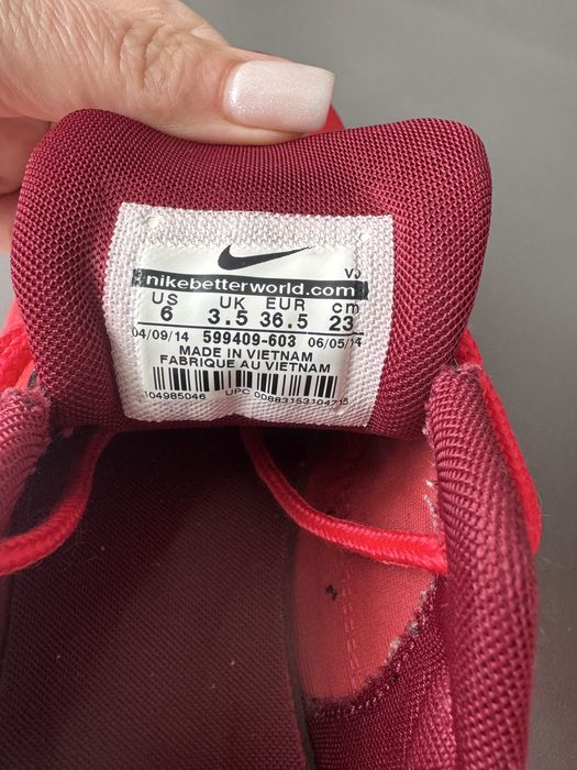 Кросівки Nike дитячі 35,5-36 розмір