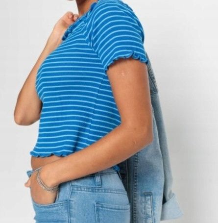 B.P.C t-shirt w paski prążkowany 40/42.