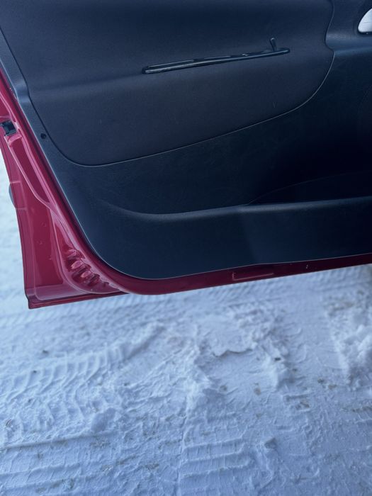 Продам  Peugeot 207  у відмінному стані